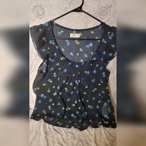 Women's Hollister Top floral, Navy, bow,size M